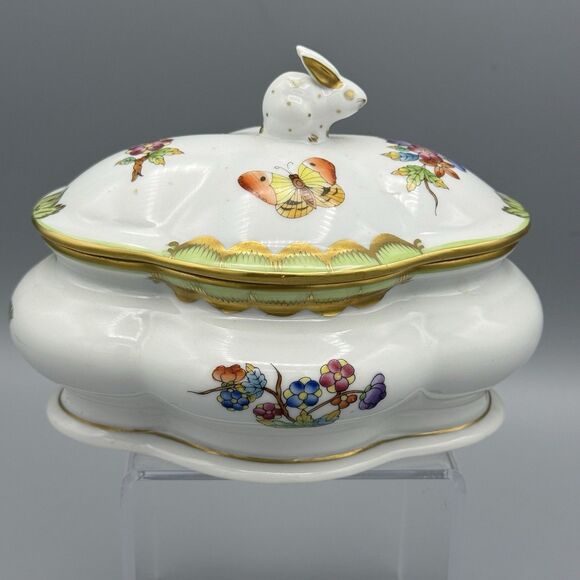 Vtg Herend Queen Victoria Porcelain Rd Box & Lid Trinket Dish with Bunny Finial - Picture 3 of 10